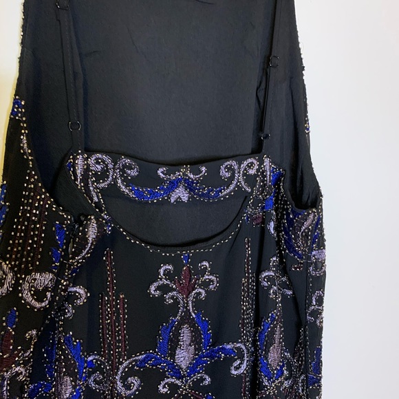 Francesca’s beaded dress - Picture 3 of 9